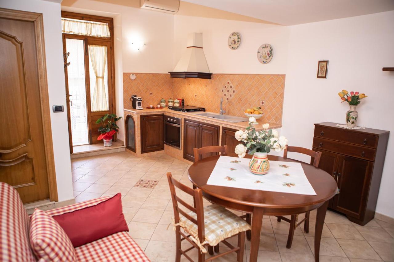 Casa Caronia Marina Near Cefalu المظهر الخارجي الصورة