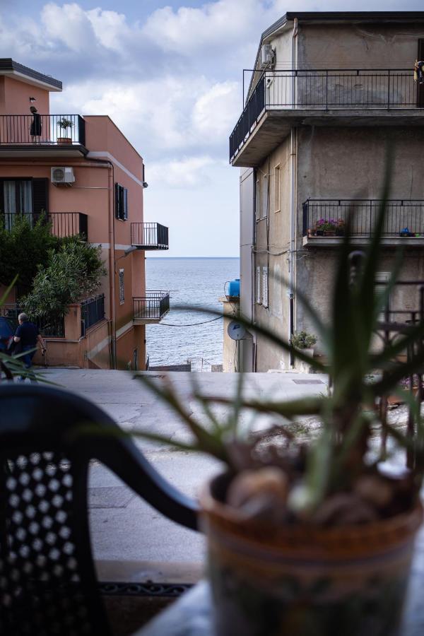 Casa Caronia Marina Near Cefalu المظهر الخارجي الصورة