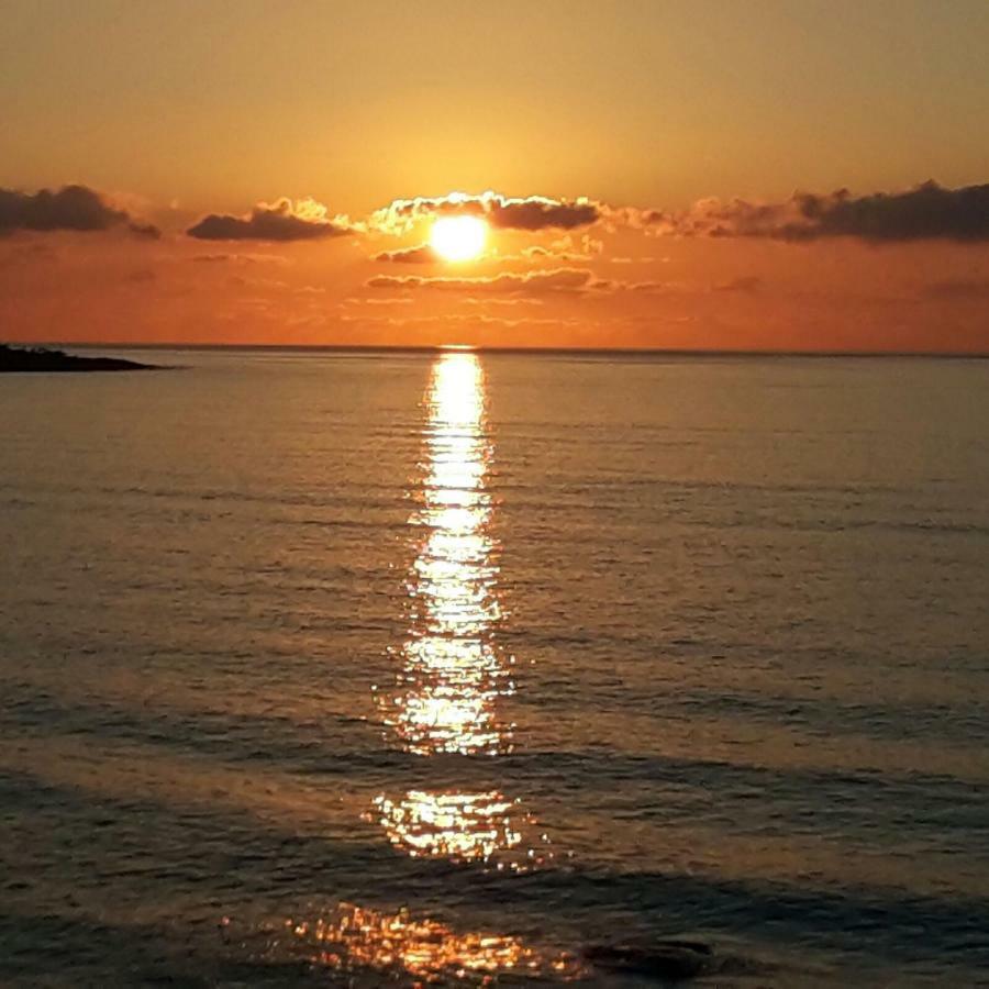 Casa Caronia Marina Near Cefalu المظهر الخارجي الصورة